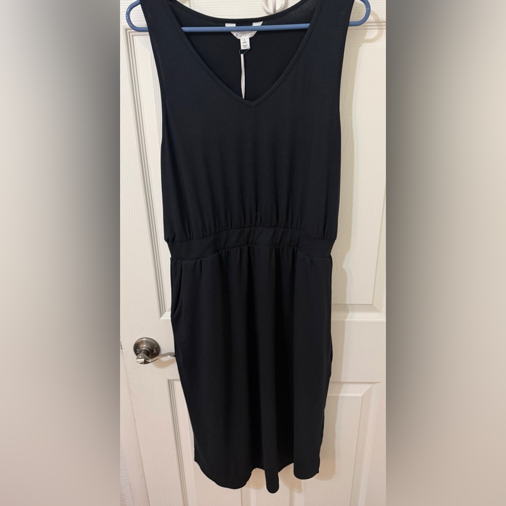 Market & Spruce Black Sleeveless Dress
